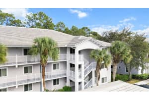 7815 Regal Heron Cir 306, Naples