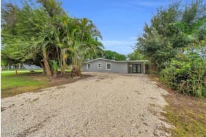 3897 Coconut Circle, Naples, FL 34104 - MLS#225074160