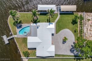 5596 Avenida Pescadora, Fort Myers Beach, FL 33931 - MLS#225074176