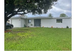 1635 Lowell Court, Fort Myers, FL 33907 - MLS#225074188