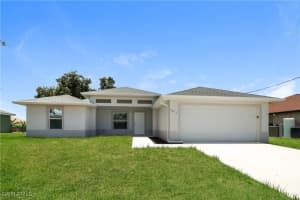 5011 Beecher Street, Lehigh Acres, FL 33971 - MLS#225074191