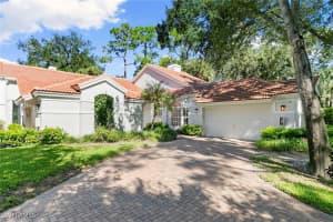 101 Amblewood Lane, Naples, FL 34105 - MLS#225074213