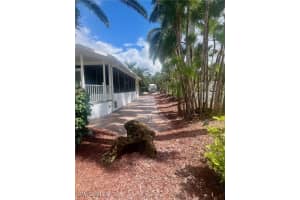 1352 Amethyst Lake Lane, Naples, FL 34114 - MLS#225074222
