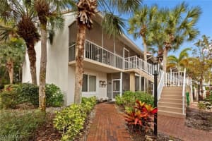 2325 Hidden Lake Drive, Naples, FL 34112 - MLS#225074236