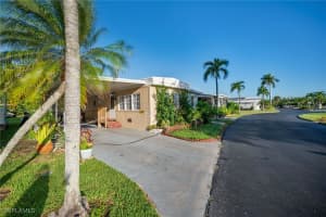 777 Walkerbilt Road, Naples, FL 34110 - MLS#225074263