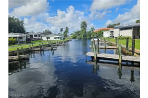 2012 S Olga Dr 36, Fort Myers