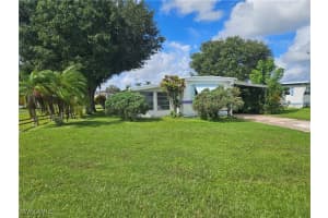2012 Olga Drive, Fort Myers, FL 33905 - MLS#225074292