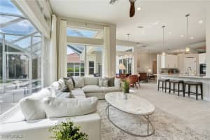 1676 Manchester Court, Naples, FL 34109 - MLS#225074295