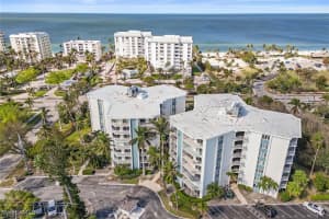 1300 Gulf Shore Boulevard, Naples, FL 34102 - MLS#225074311