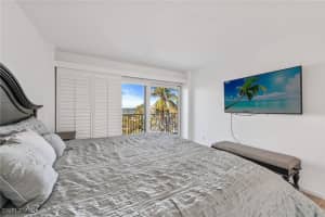 1300 Gulf Shore Boulevard, Naples, FL 34102 - MLS#225074311