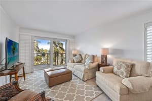 1300 Gulf Shore Boulevard, Naples, FL 34102 - MLS#225074311