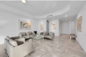 4951 Bonita Bay Boulevard, Bonita Springs, FL 34134 - MLS#225074317