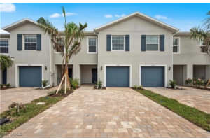 15330 Wildflower Cir, Naples