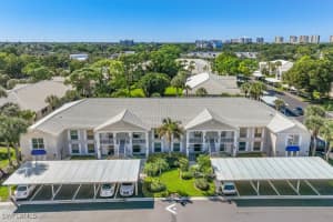 876 Gulf Pavilion Drive, Naples, FL 34108 - MLS#225074362