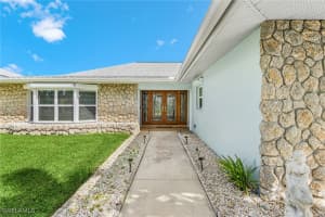 1935 36th Terrace, Cape Coral, FL 33904 - MLS#225074367