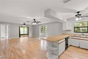 27673 Tennessee Street, Bonita Springs, FL 34135 - MLS#225074392