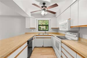27673 Tennessee Street, Bonita Springs, FL 34135 - MLS#225074392