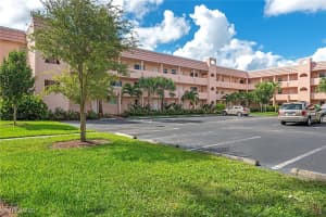 200 Forest Lakes Boulevard, Naples, FL 34105 - MLS#225074395