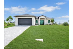 2001 17th Place, Cape Coral, FL 33993 - MLS#225074405