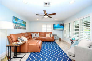 686 95th Avenue, Naples, FL 34108 - MLS#225074412