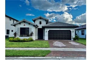 5015 Frattina St, Ave Maria