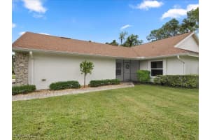 460 Kings Way, Naples, FL 34104 - MLS#225074418