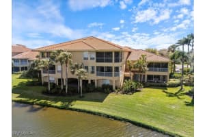 1845 Les Chateaux Boulevard, Naples, FL 34109 - MLS#225074441