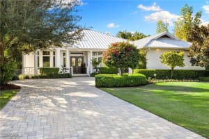 642 Bougainvillea Road, Naples, FL 34102 - MLS#225074461