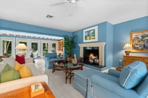 280 4th Avenue, Naples, FL 34102 - MLS#225074469