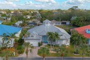 27161 Flamingo Drive, Bonita Springs, FL 34135 - MLS#225074506