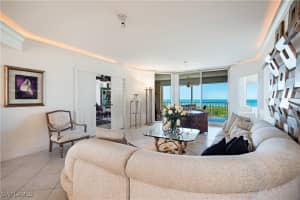 7117 Pelican Bay Boulevard, Naples, FL 34108 - MLS#225074511