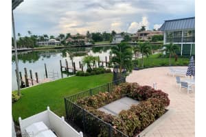 333 Harbour Dr 211, Naples