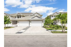 257 Indies Dr E 102, Naples