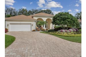 762 Lynnmore Lane, Naples, FL 34108 - MLS#225074589