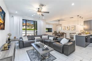 7538 Rockefeller Drive, Naples, FL 34119 - MLS#225074638