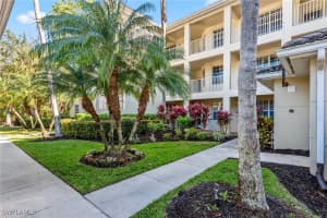 1886 Tarpon Bay Drive, Naples, FL 34119 - MLS#225074672