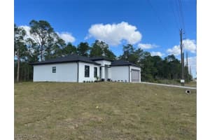 1006 17th Street, Lehigh Acres, FL 33972 - MLS#225074682