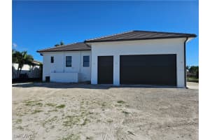 211 Landmark Street, Marco Island, FL 34145 - MLS#225074708