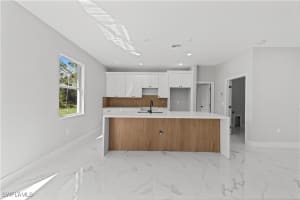 1111 Dutchess Street, Lehigh Acres, FL 33974 - MLS#225074718