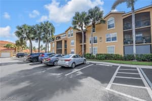 8635 River Homes Ln 2304, Bonita Springs