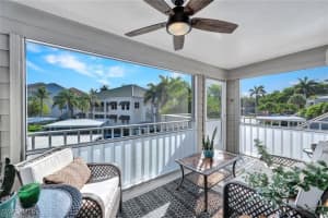 523 Club Side Drive, Naples, FL 34110 - MLS#225074773
