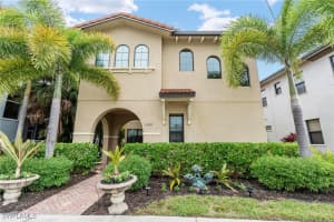 1300 KENDARI Terrace, Naples, FL 34113 - MLS#225074795