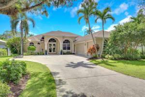 1140 10th Avenue, Naples, FL 34102 - MLS#225074800