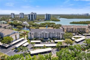 340 Horse Creek Drive, Naples, FL 34110 - MLS#225074801