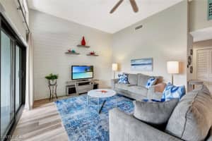 583 Beachwalk Circle, Naples, FL 34108 - MLS#225074814