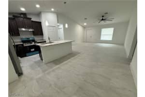 2805 14th Street, Lehigh Acres, FL 33976 - MLS#225074823