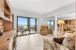 961 Collier Court, Marco Island, FL 34145 - MLS#225074848
