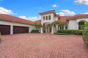 709 Jamestown Lane, Naples, FL 34108 - MLS#225074895