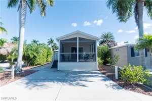 5500 Cypress Trail Resort Circle, Fort Myers, FL 33905 - MLS#225074919