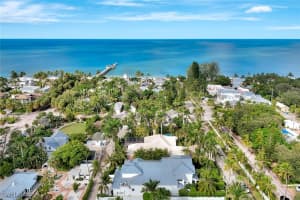 160 Broad Avenue, Naples, FL 34102 - MLS#225074925